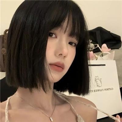 10号舱里的女人